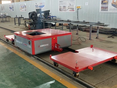 Kastingu nozares dzelzceļa traktors RGV ratiņi