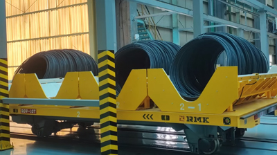 Ievērojams automatizēts dzelzceļa pārneses ratiņi - RGV transporta ratiņi